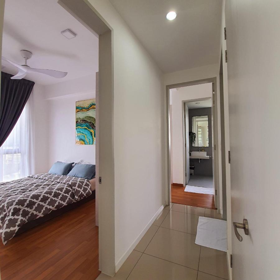 The Glass Homestay Putrajaya Exterior photo