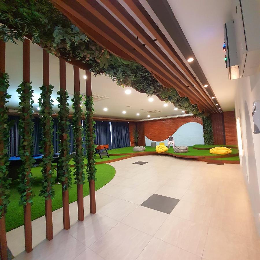 The Glass Homestay Putrajaya Exterior photo