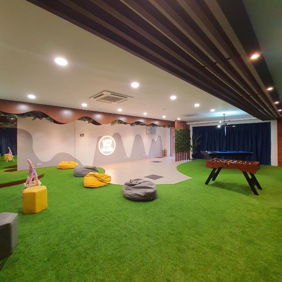 The Glass Homestay Putrajaya Exterior photo